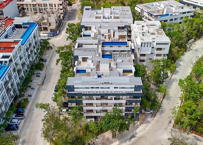 2 Bd With Private Balcony, Pool View, Gym Casa de férias Tulum
